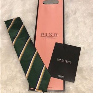 ✨NEW✨ Thomas Pink Tie Green w/ White/Gold Stripe